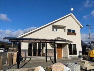 フルリフォーム　収納たっぷり、かわいいお家